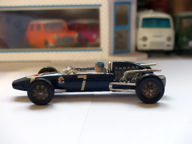 High-quality toy cars 156 Maserati F1 Racing Car