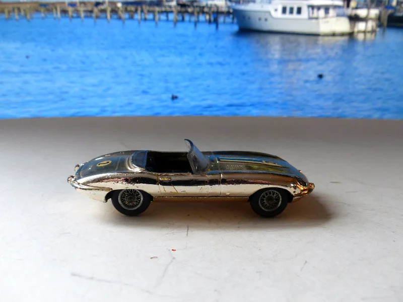 Realistic toy cars312 Jaguar E Type Competition Model