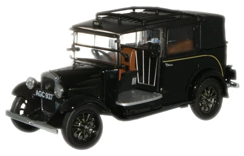 Enthusiastic toysOxford Diecast Black Austin Low Loader Taxi - 1:43 Scale