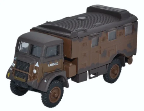Playful toys Oxford Diecast Bedford QLR 1st Infantry Division UK 1942