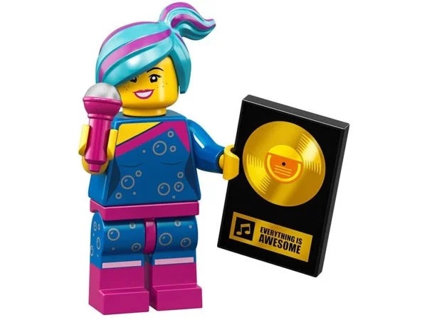 Beautifully crafted LEGO sculpturesFlashback Lucy – LEGO Movie 2 Minifigure
