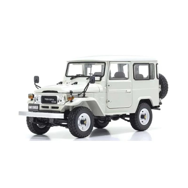 Fun toy carsToyota Land Cruiser 40 Van (BJ42V) White - 1:18 Scale Diecast Model Car