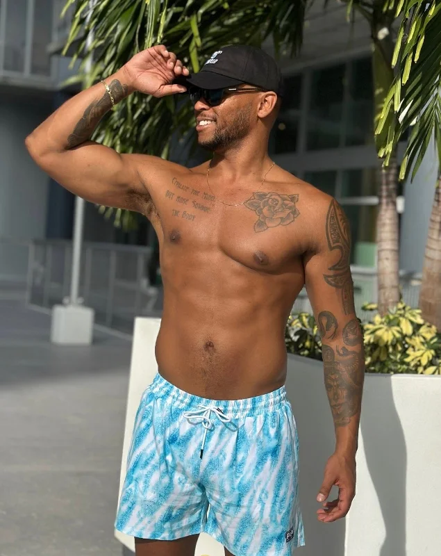 Flash sale: Men’s clothing essentials at irresistible prices! AGUA MEN TRUNKS 5.5" & 7.5" STRETCH Flash sale: Men’s clothing essentials at irresistible prices! AGUA MEN TRUNKS 5.5" & 7.5" STRETCH