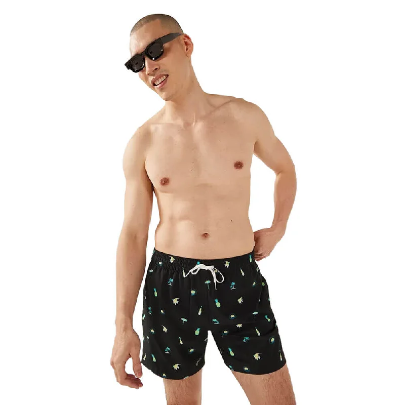 Grab your favorites before they’re gone – men’s clothing at great prices. Chubbies 5.5-Inch The Beach Essentials Swim Trunks - Black - Pattern Base (Plaids) Grab your favorites before they’re gone – men’s clothing at great prices. Chubbies 5.5-Inch The Beach Essentials Swim Trunks - Black - Pattern Base (Plaids)