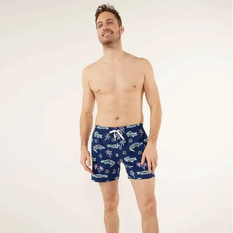 Get the latest styles in clothing – Shop now for unbeatable deals. Chubbies 5.5-Inch The Neon Glades Swim Trunks - Navy Get the latest styles in clothing – Shop now for unbeatable deals. Chubbies 5.5-Inch The Neon Glades Swim Trunks - Navy