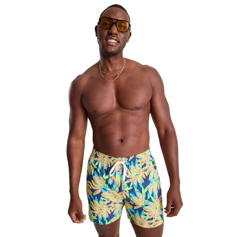 Best deals fashion – Don’t miss the latest clothing discounts. Chubbies 5.5-Inch The Ocean Flowers Swim Trunks - Bright Green - Pattern Base (Includes Plaids) Best deals fashion – Don’t miss the latest clothing discounts. Chubbies 5.5-Inch The Ocean Flowers Swim Trunks - Bright Green - Pattern Base (Includes Plaids)