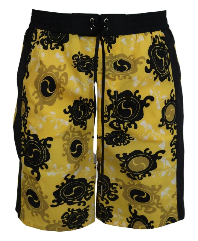 Shop the latest trends in men's clothing at unbeatable prices. Dsqua² Printed Men Beachwear Shorts Men's Swimwear Shop the latest trends in men's clothing at unbeatable prices. Dsqua² Printed Men Beachwear Shorts Men's Swimwear